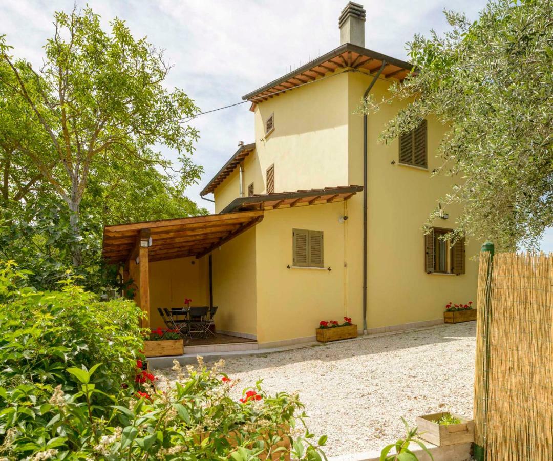 Casa Vacanze San Vittorino Gubbio Exteriér fotografie